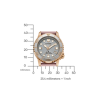 Montre Citizen avec bracelet rose et cadran gris, affichant l'heure.