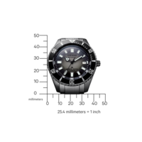 Montre Citizen avec lunette noire et boîtier en titane, mesurant en millimètres.